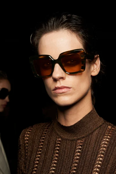 Look 26